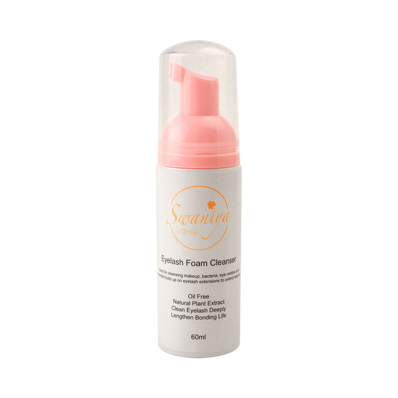 Swaniya® rivoluziona la pulizia del trucco per gli occhi: il detergente per schiuma per ciglia rimuove facilmente tutto il trucco per gli occhi