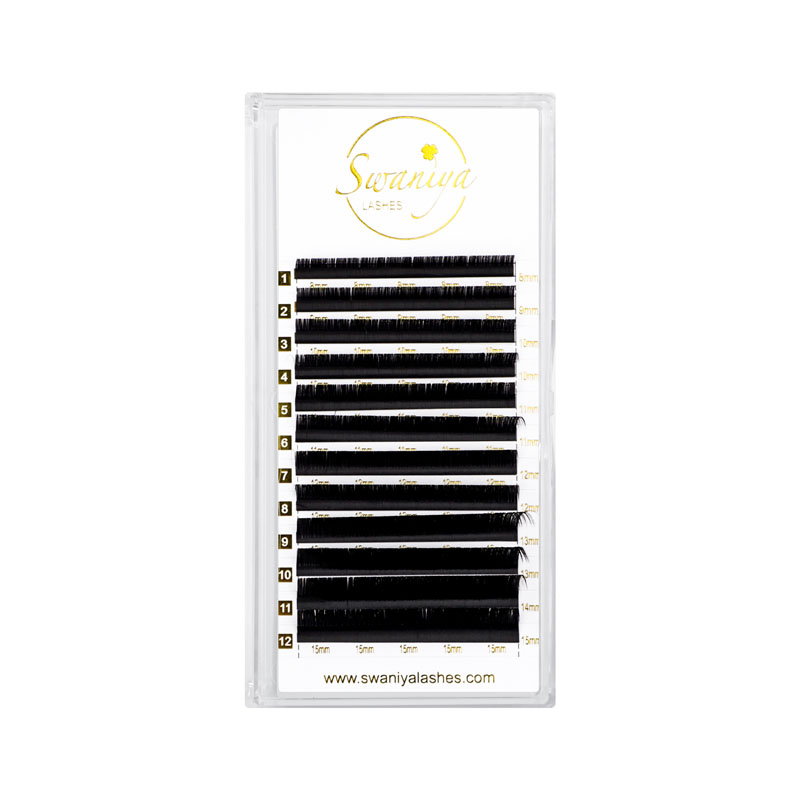 Easy Fanning Lashes